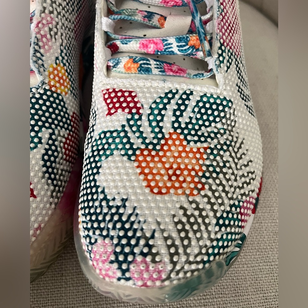 (🌺 SOLD) NoBull Women's Floral Court Trainer - Picture 14 of 15